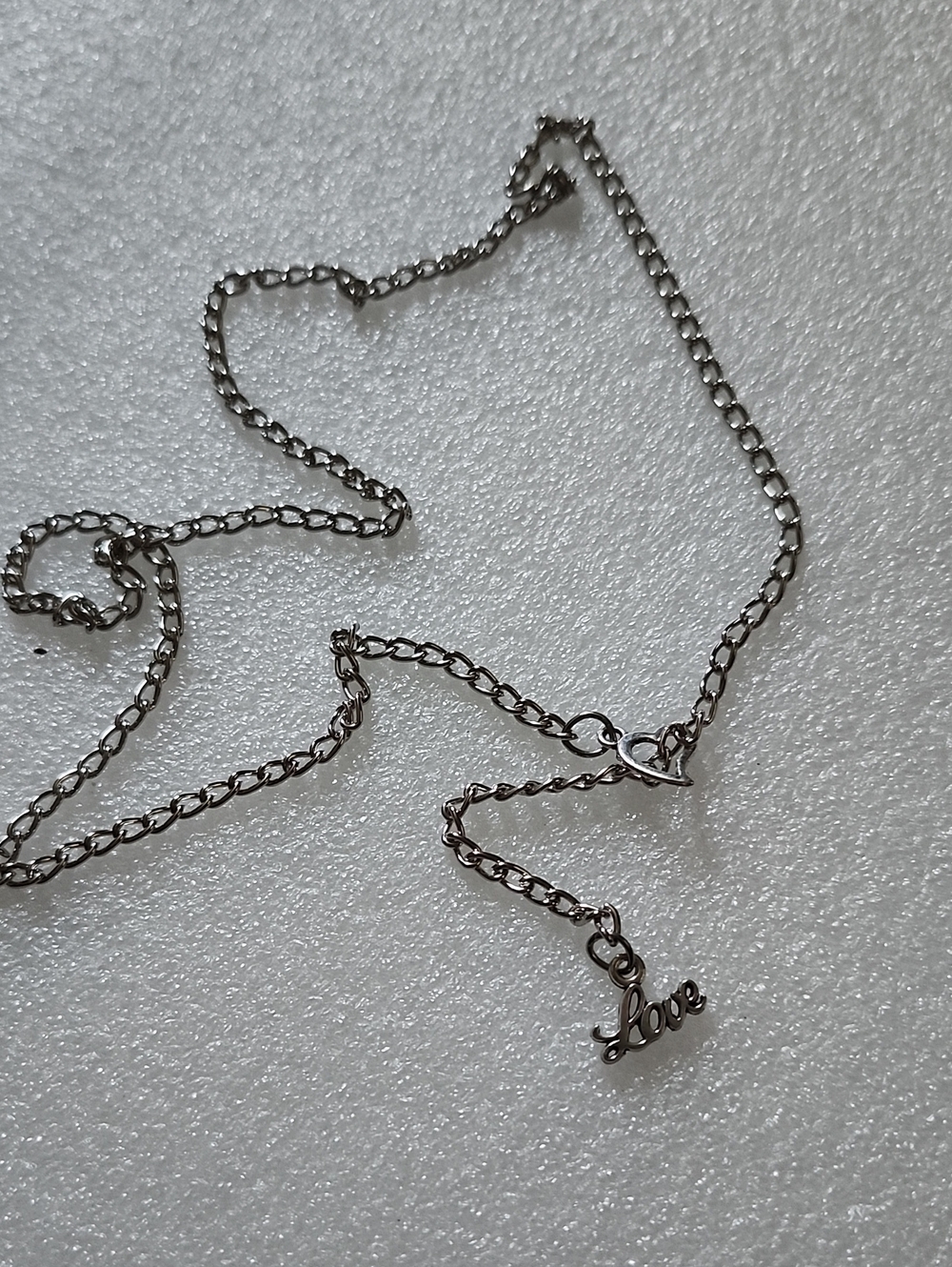 Silver tone 'Love' Pendant Lariet Style Chain Necklace